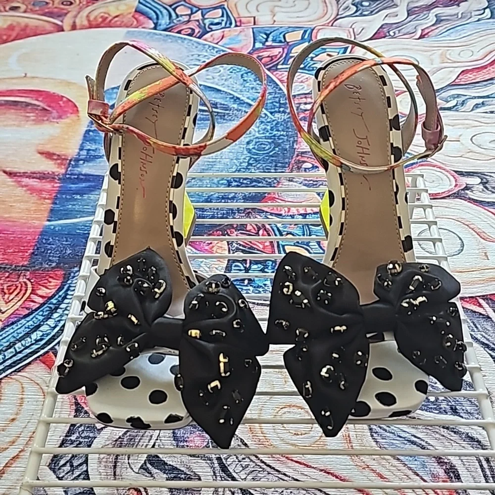 Multi print Betsy Johnson heels - Picture 2 of 8